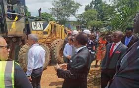 Pénétrante Nord de Yaoundé : Les embouteillages monstres et les travaux de dédoublement de la route au ralenti